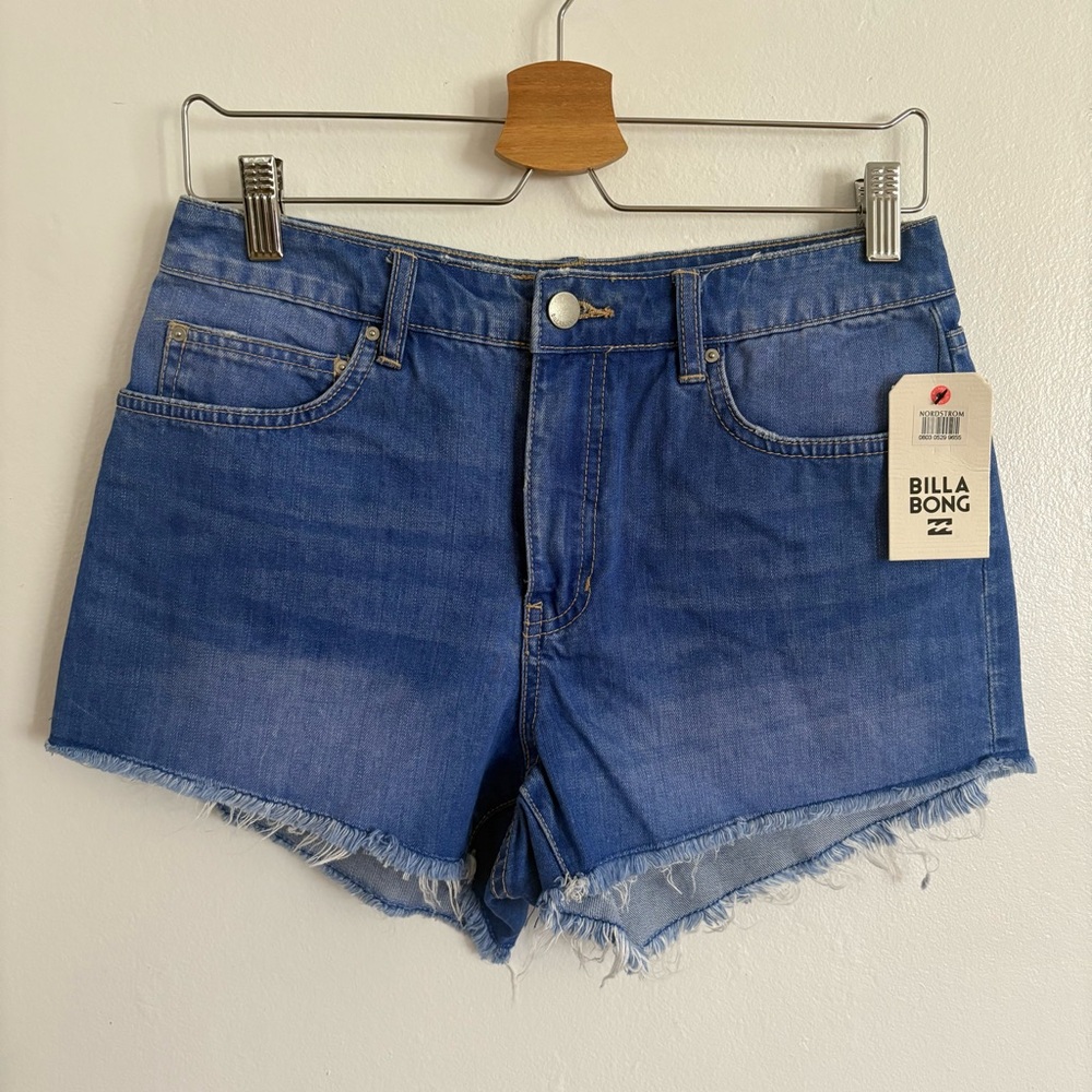 NEW Billabong Denim Shorts Cali Blue Size 28
